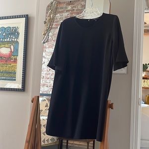 Classic Madewell L shift dress with flutter sleeves.